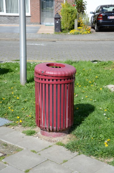 lobby Minder optocht Huishoudelijk afval hoort niet thuis in openbare vuilnisbakken -  Sint-Agatha-Berchem